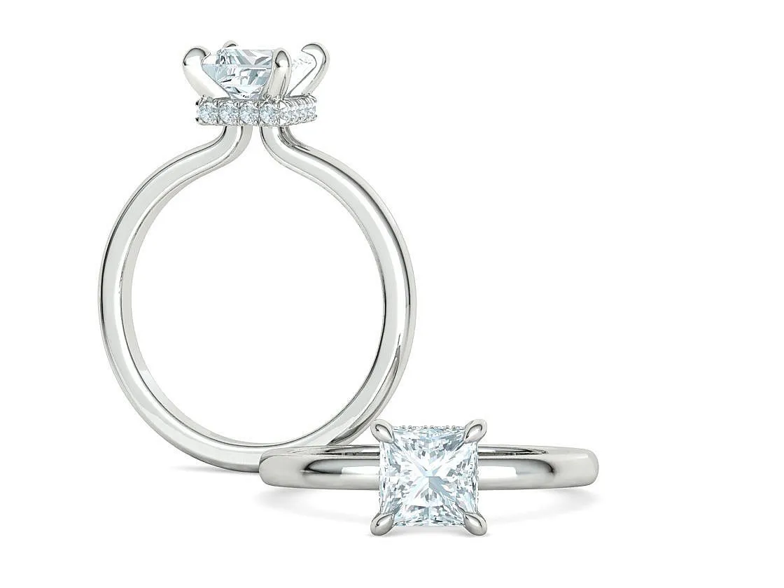 Princess Cut Solitaire Ring in Sterling Silver 925