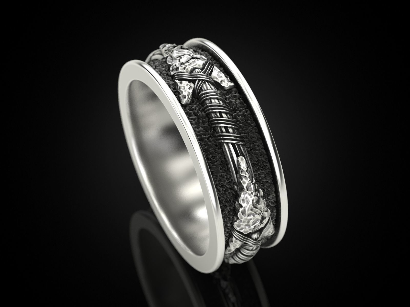Silver Arrowhead Design Ring with intricate craftsmanship