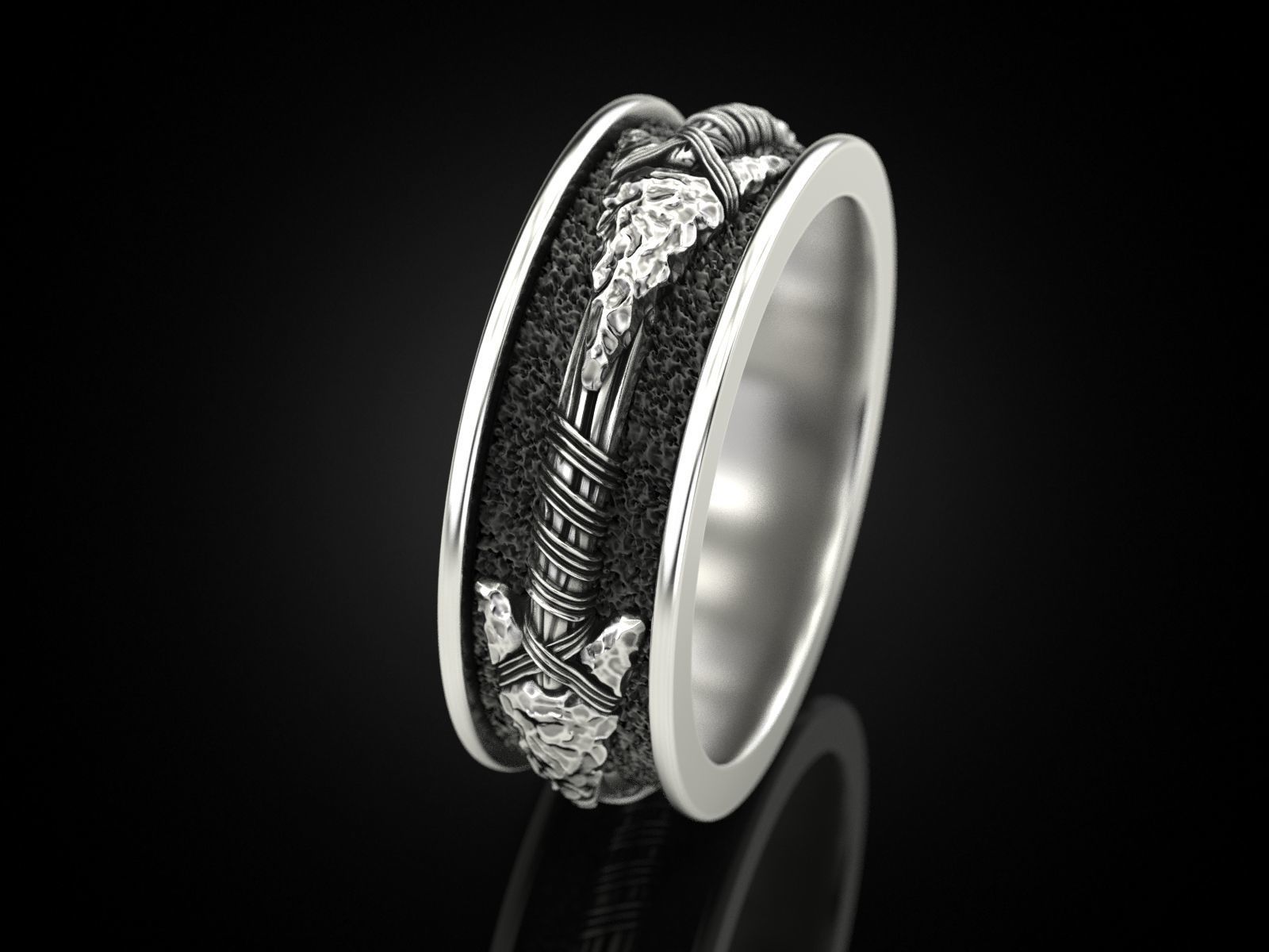 Silver Arrowhead Design Ring with intricate craftsmanship