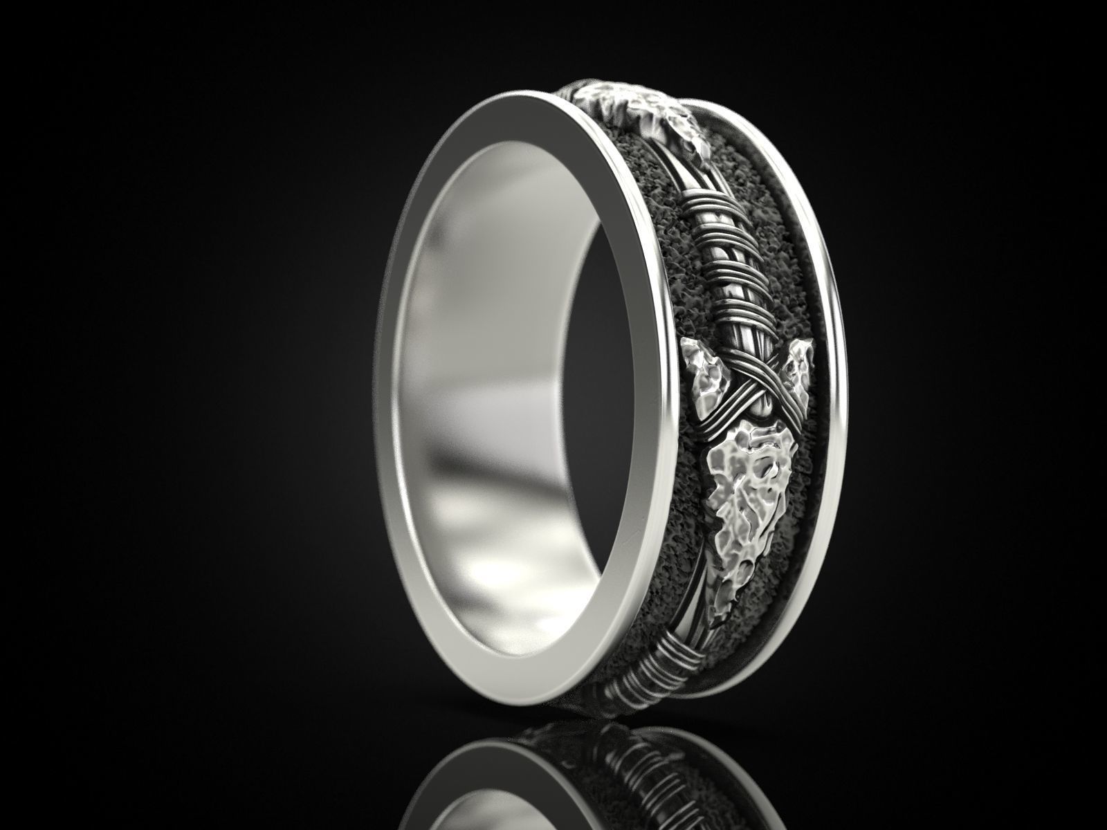 Silver Arrowhead Design Ring with intricate craftsmanship
