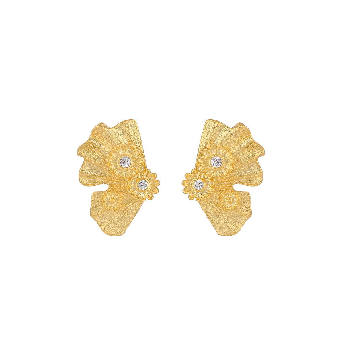 6 (1) Floral textured silver stud earrings made from high-quality Silver 925.