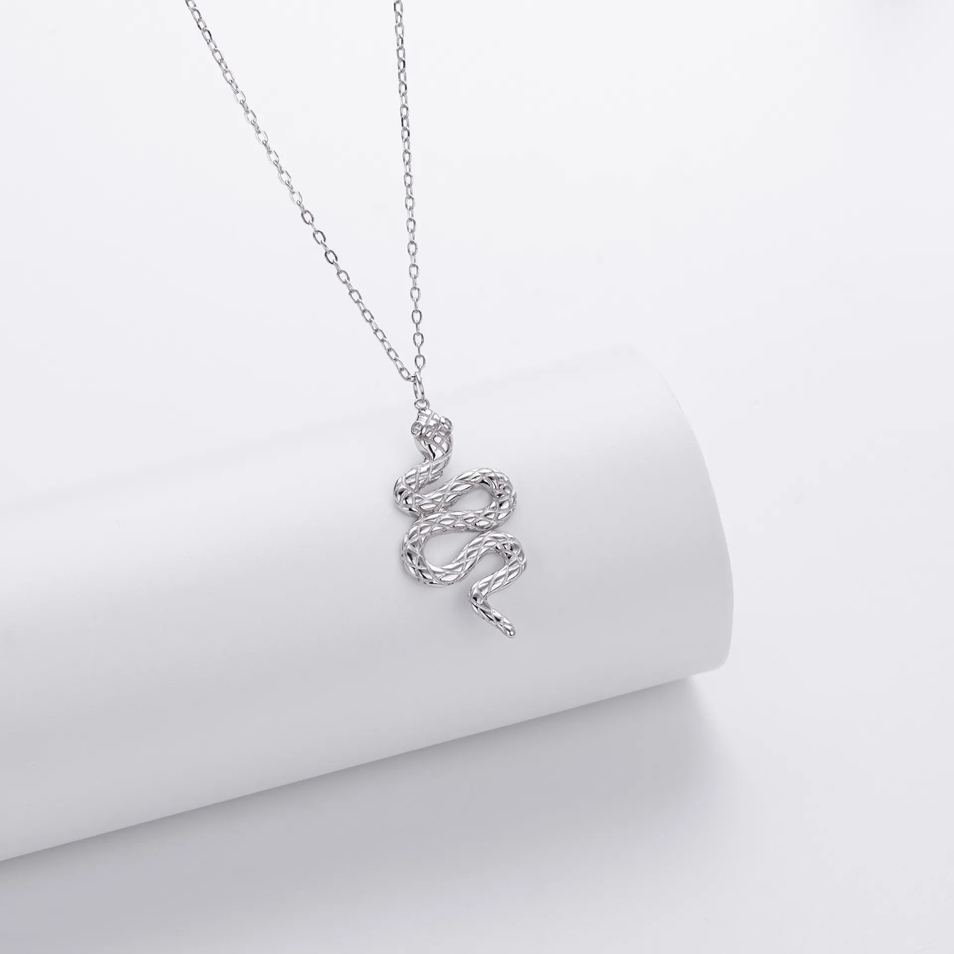Serpentine Grace!!1900547902-0-cib wholesale 925 sterling silver - Serpentine Grace