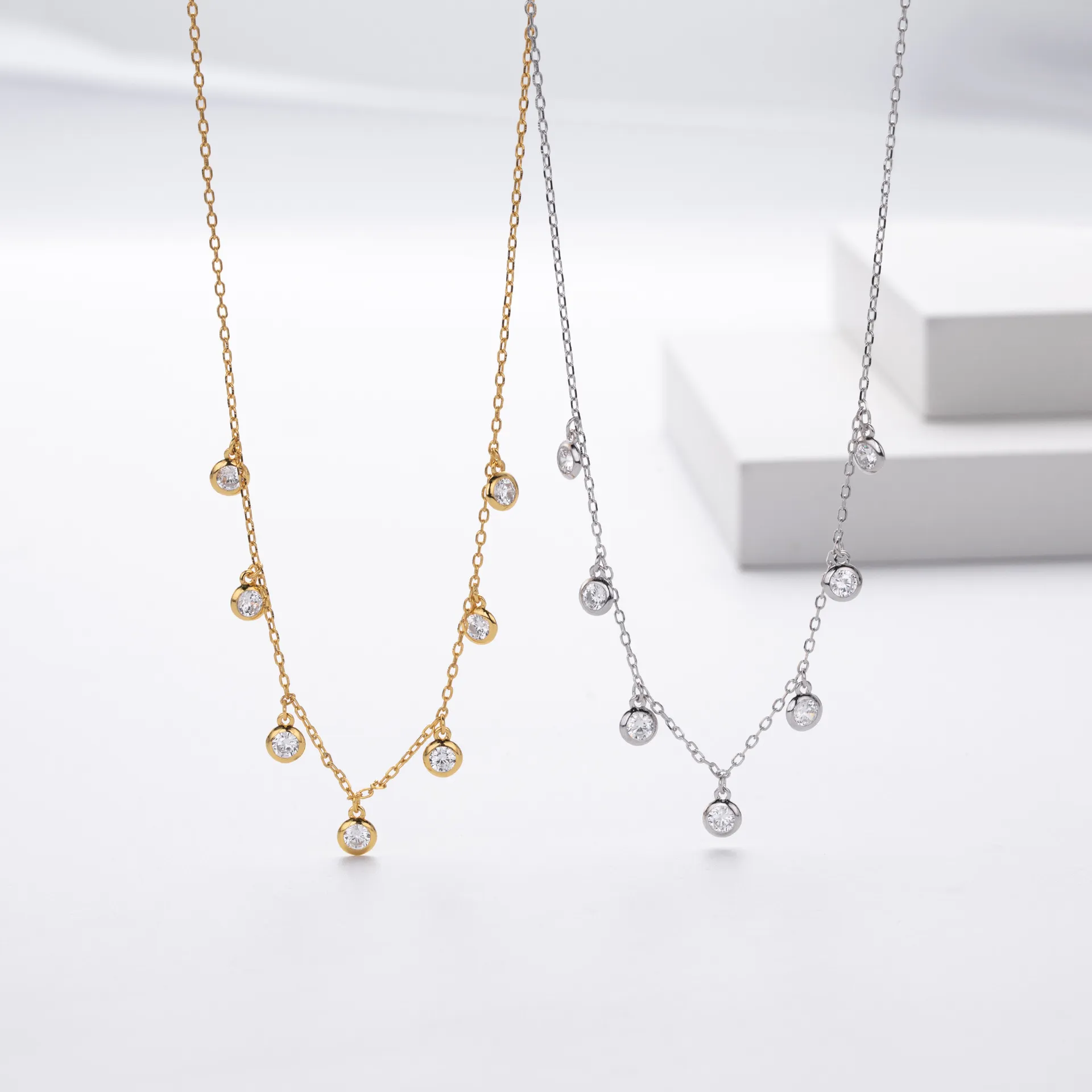 Chain of Lights Chain of Lights