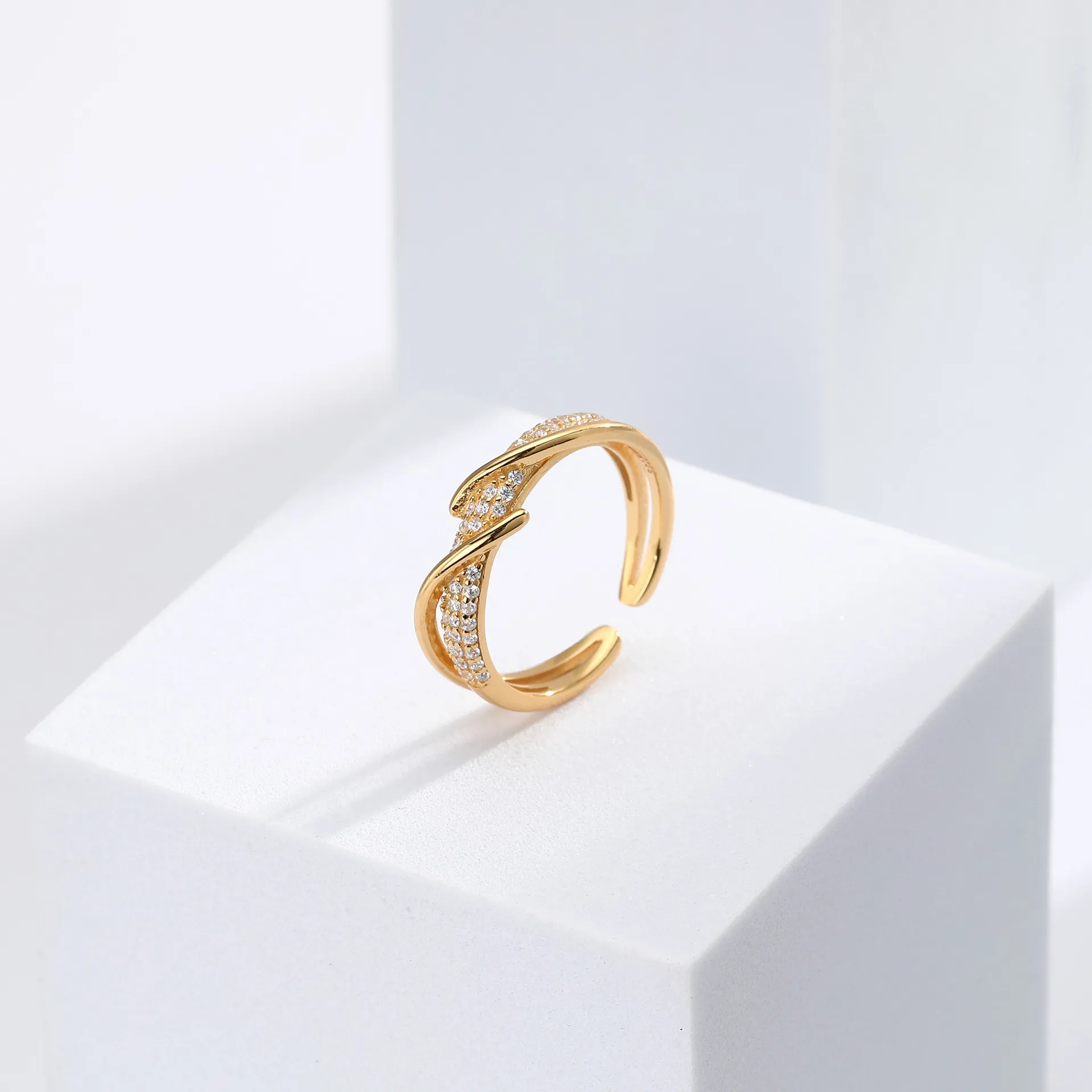 Wholesale 925 Sterling Silver - Illuminated Vine