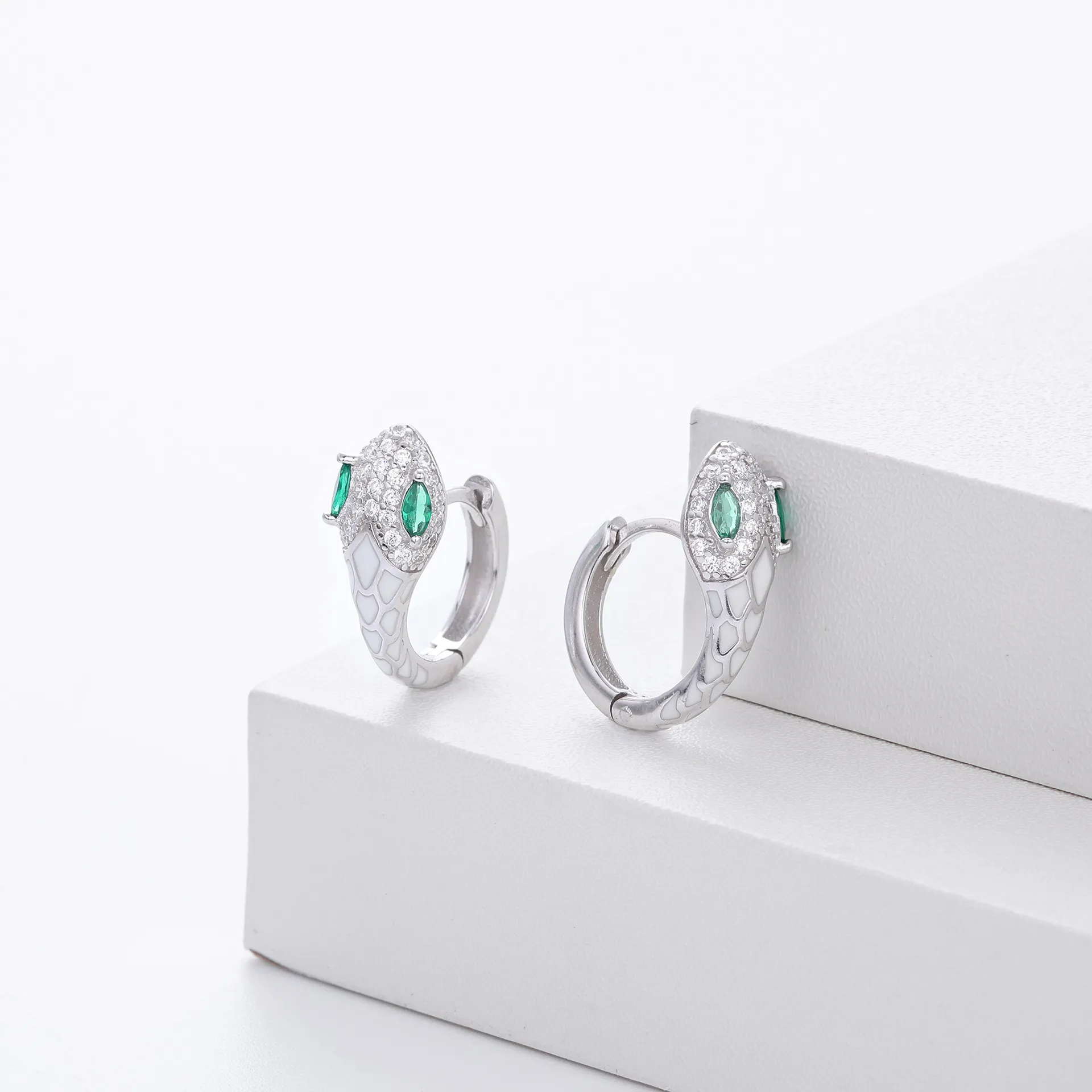 Wholesale 925 Sterling Silver - Snake Shapped Hoop Earrings Wholesale 925 Sterling Silver - Snake Shapped Hoop Earrings