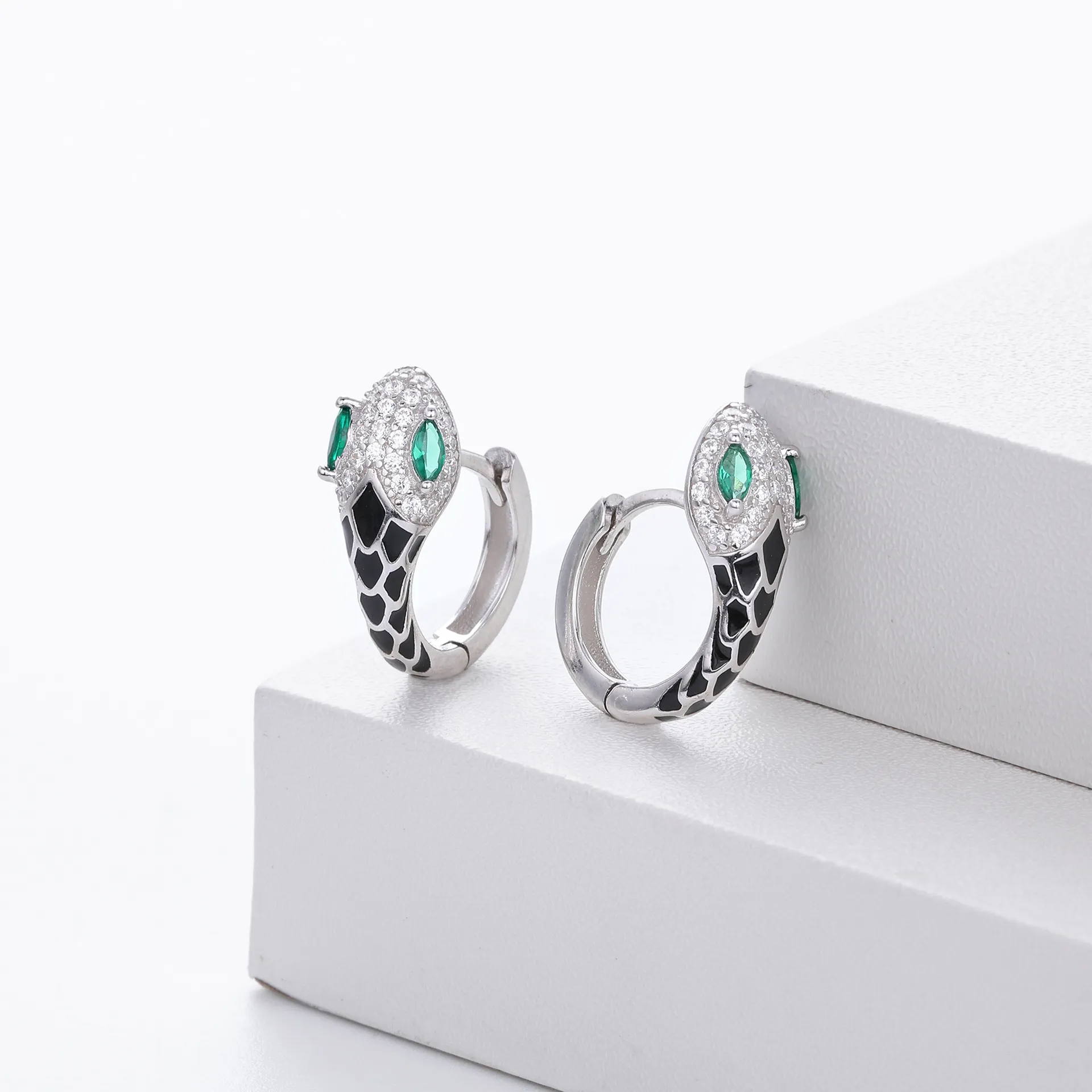 Wholesale 925 Sterling Silver - Snake Shapped Hoop Earrings Wholesale 925 Sterling Silver - Snake Shapped Hoop Earrings