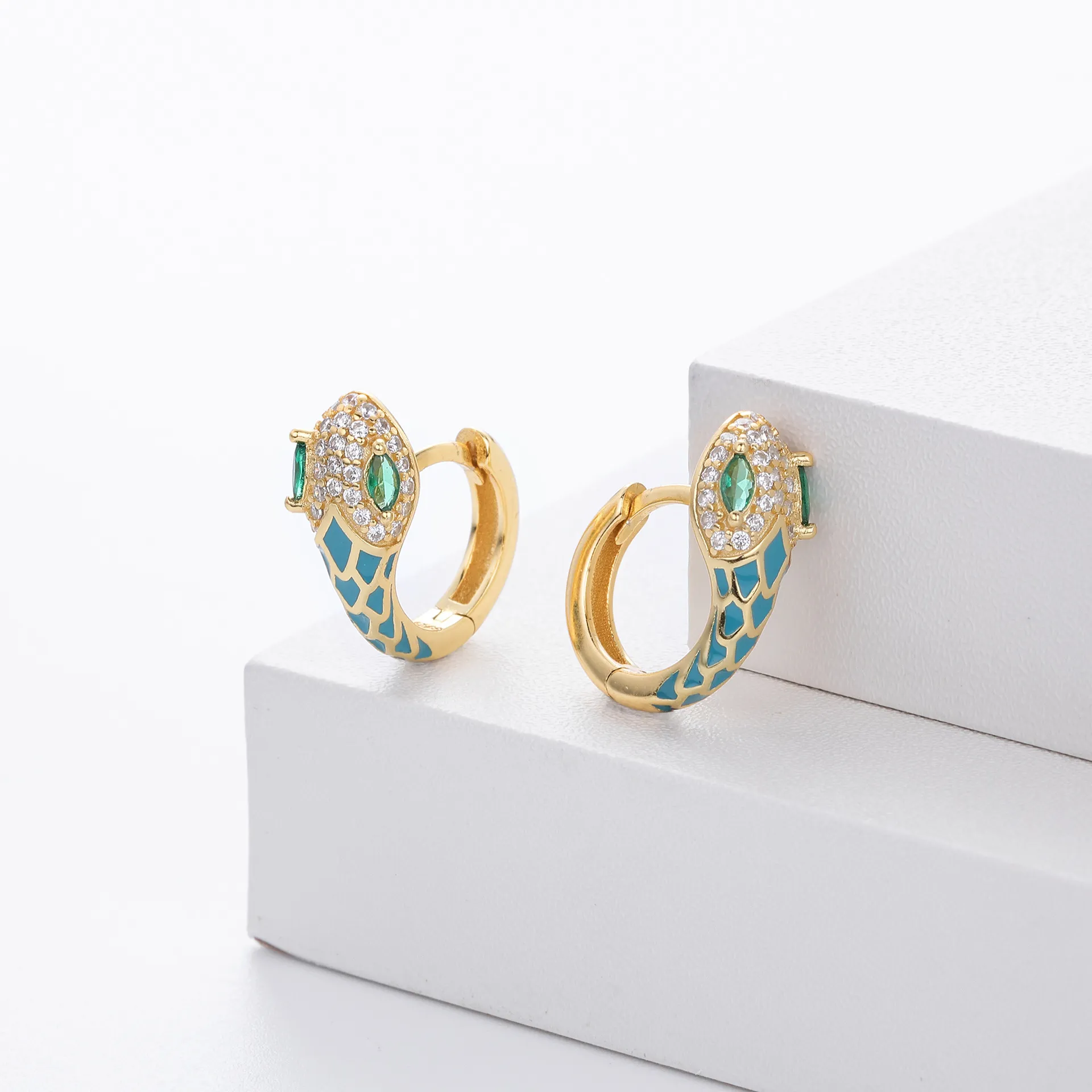 Wholesale 925 Sterling Silver - Snake Shapped Hoop Earrings Wholesale 925 Sterling Silver - Snake Shapped Hoop Earrings