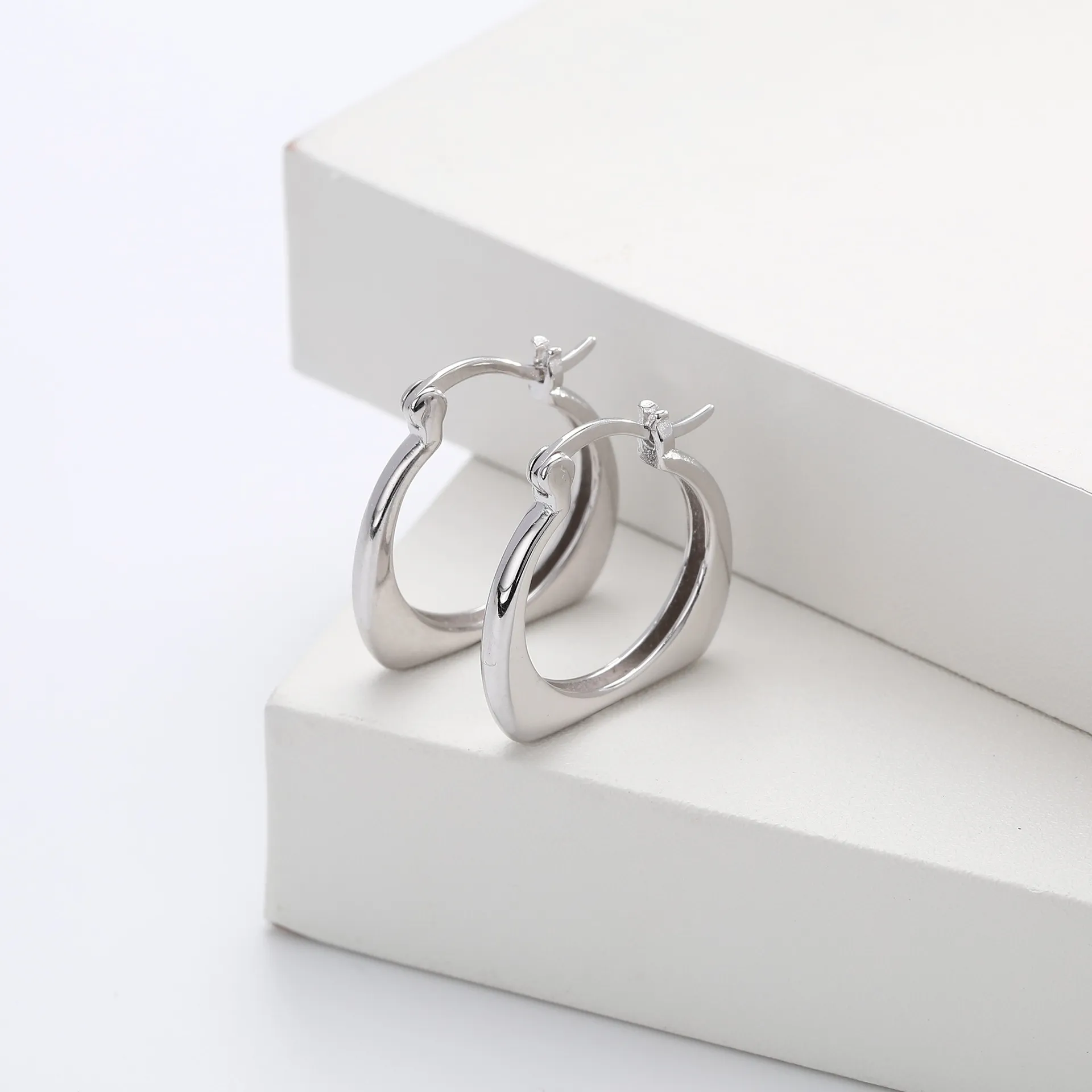 Wholesale 925 Sterling Silver - Geometric Shaped Hollow Hoop Earrings