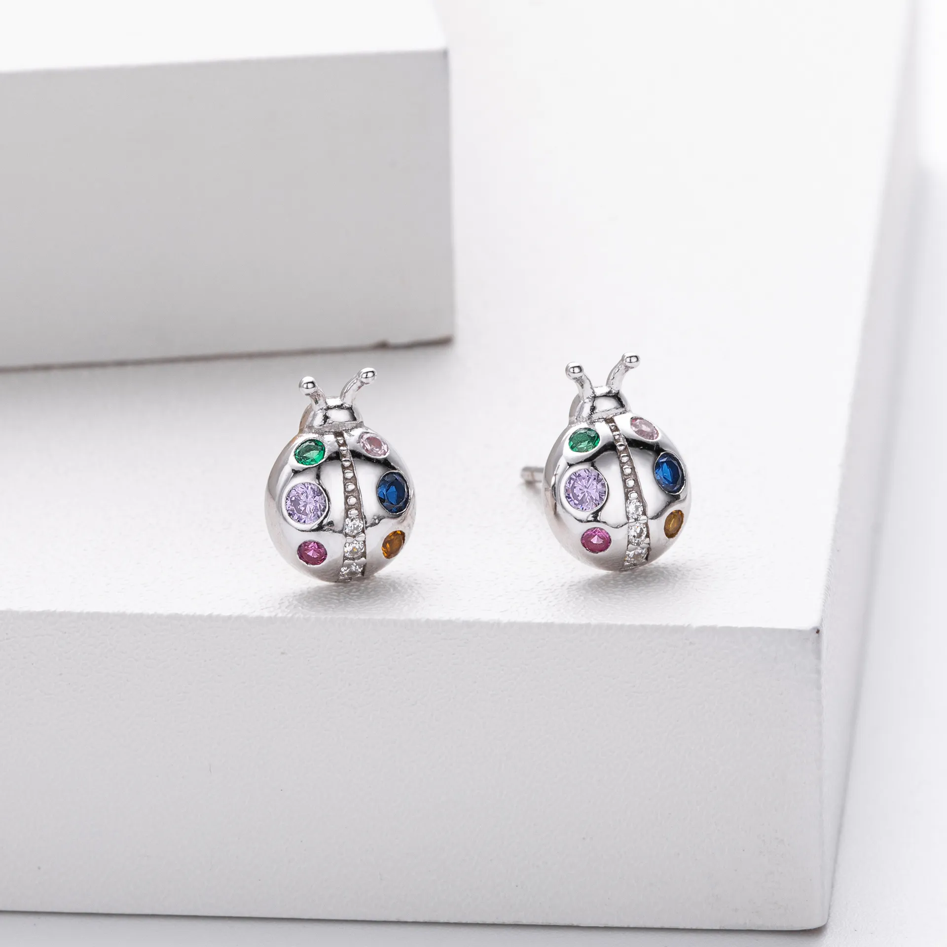 Wholesale 925 Sterling Silver - Rainbow Lady Wholesale 925 Sterling Silver - Rainbow Lady