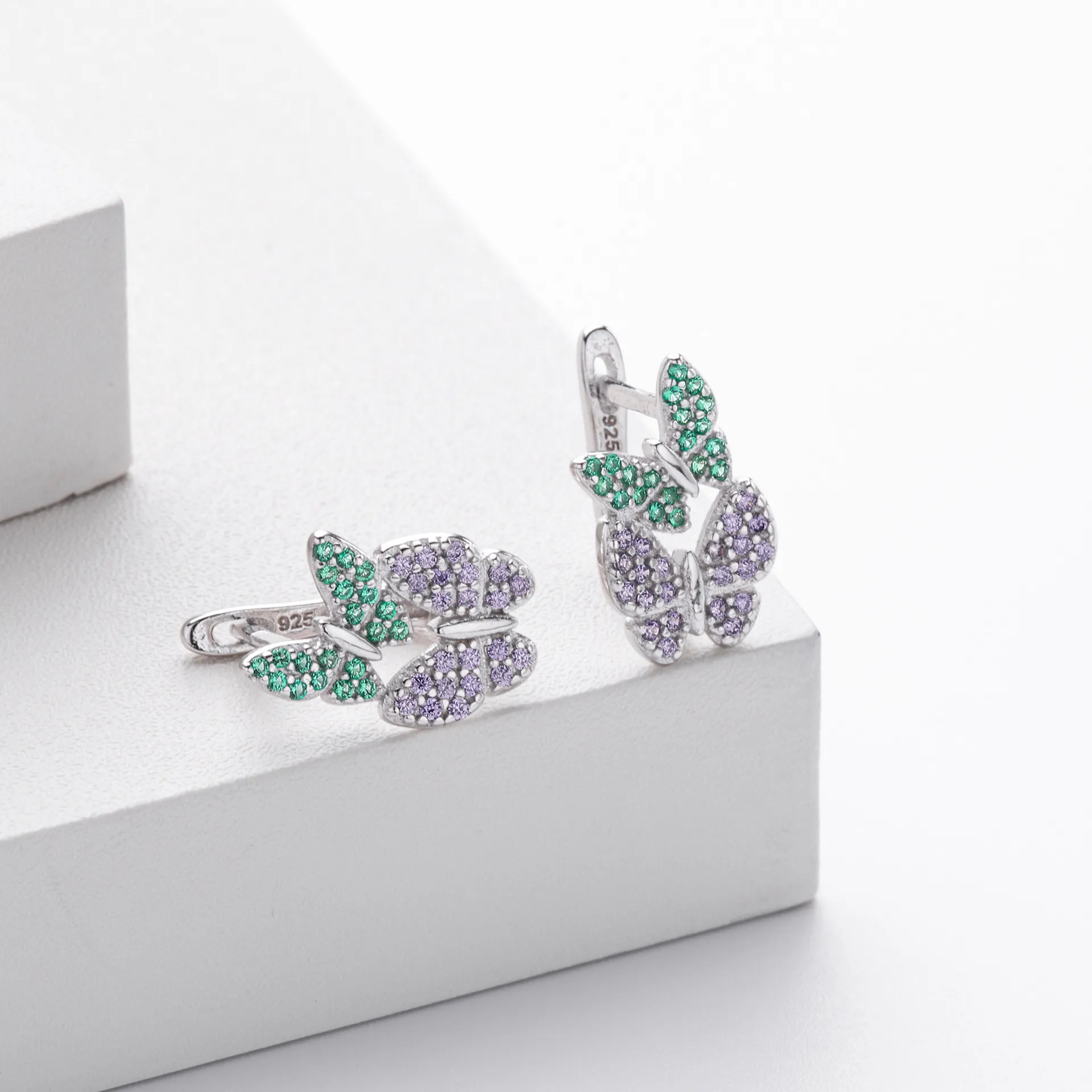 Fluttering Butterfly - Enchanting Design