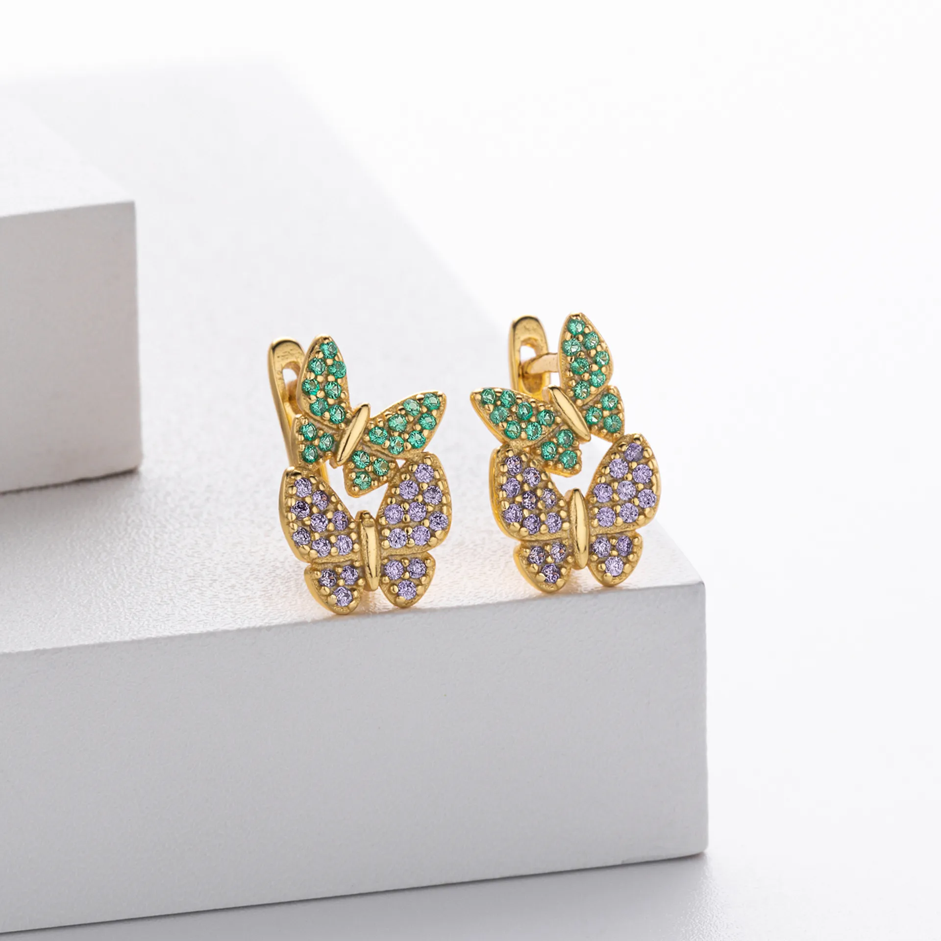 Fluttering Butterfly - Enchanting Design