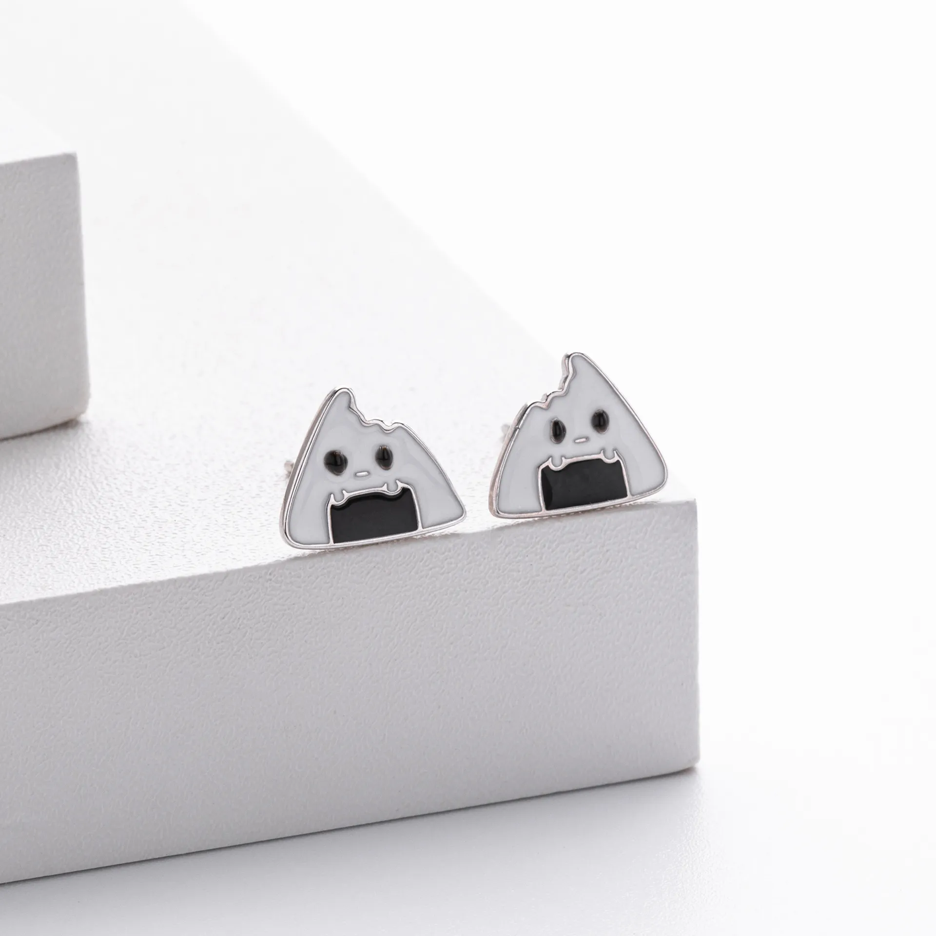 Kawaii Onigiri – stud earrings !!1900547902-0-cib